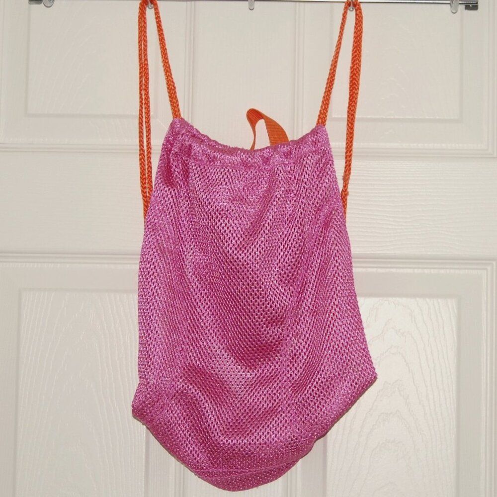 Girls Fuchsia Pink Mesh Drawstring Beach Bag - Picture 2 of 6